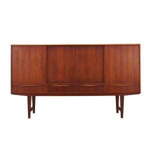 Highboard tekowy, duński design, lata 60, projektant: E.W. Bach