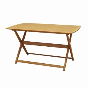 Stolik jesionowy, duński design, lata 70, produkcja: Dania